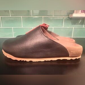 SeaVees Black and Brown Slip-On Mules